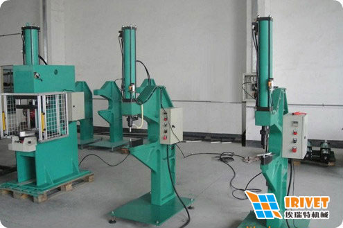 氣液增壓壓鉚機系列